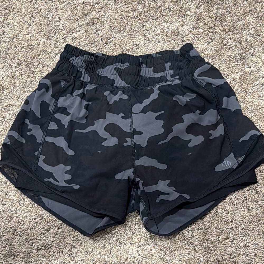 MPG Women's Running Shorts  Elastic Waist Mid-Rise Pocket Camo Print Size S